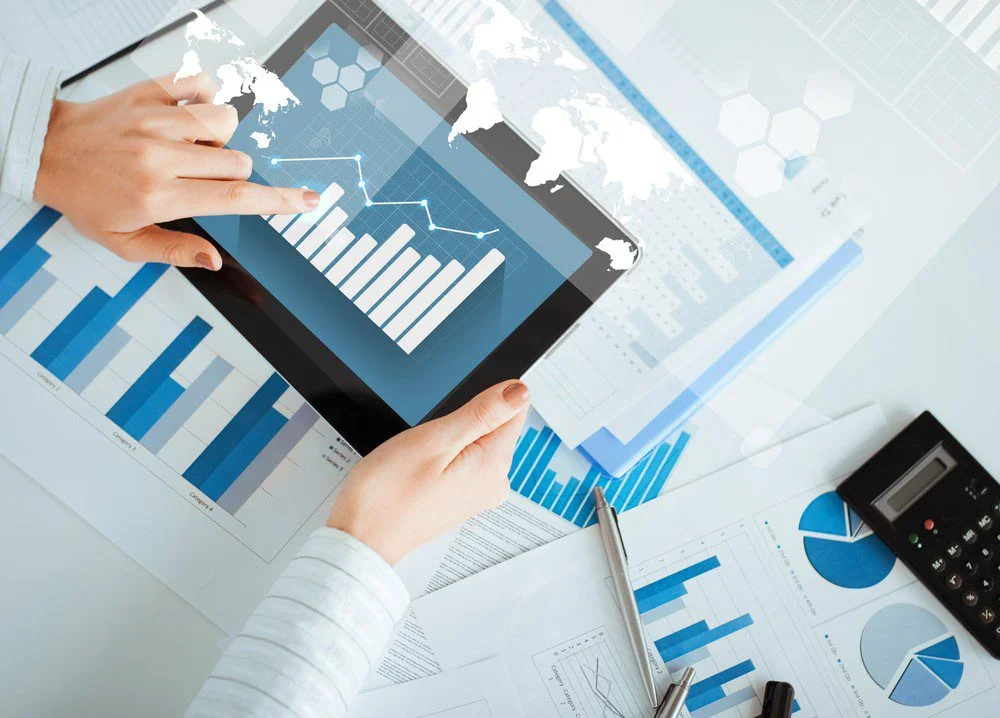 Tính năng xây dựng báo cáo tài chính toàn diện trên hệ thống ERP kế toán